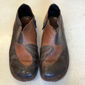 Cydwoq Vintage Leather Loafer